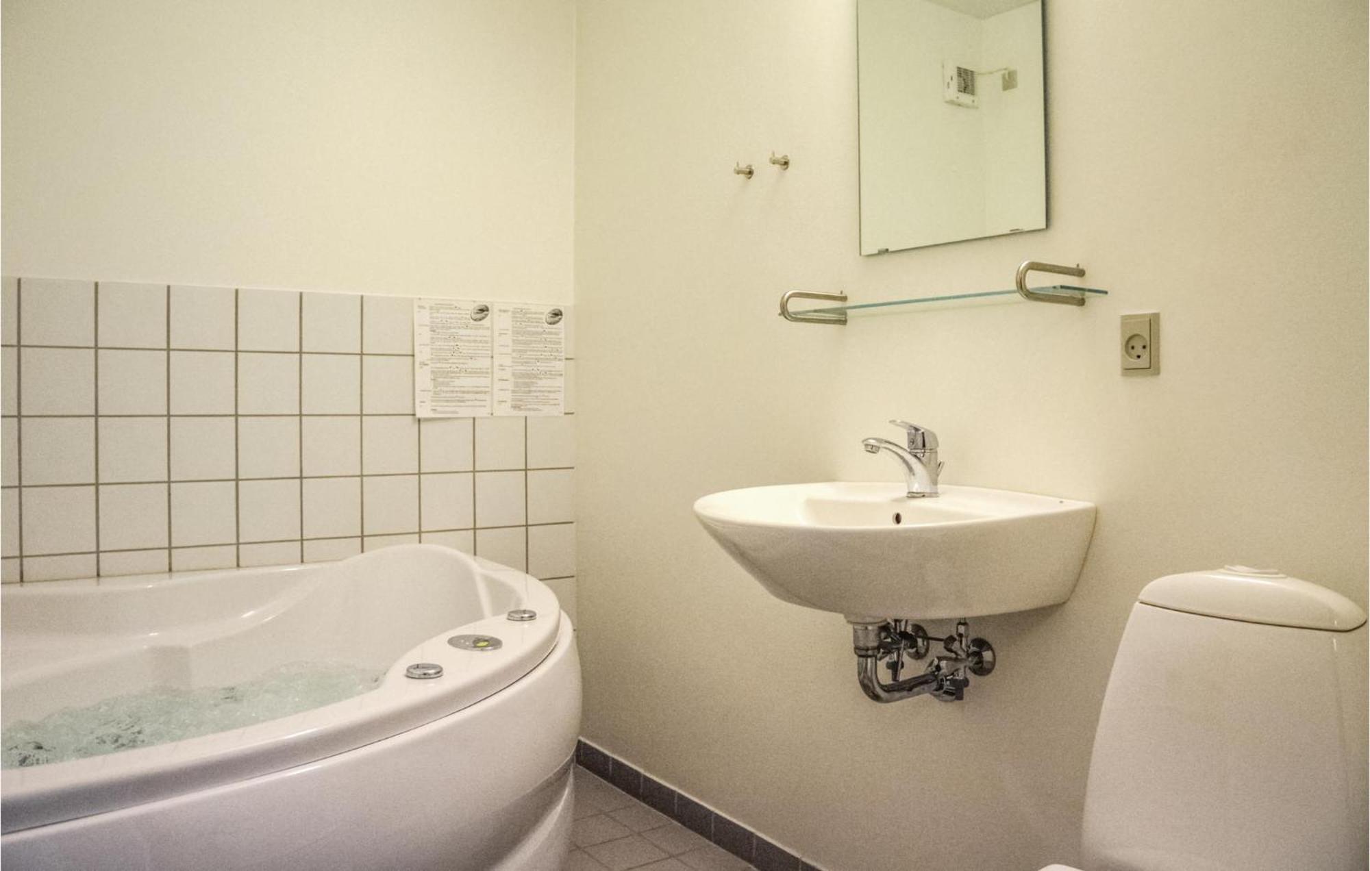 2 Bedroom Gorgeous Home In Hvide Sande Eksteriør bilde