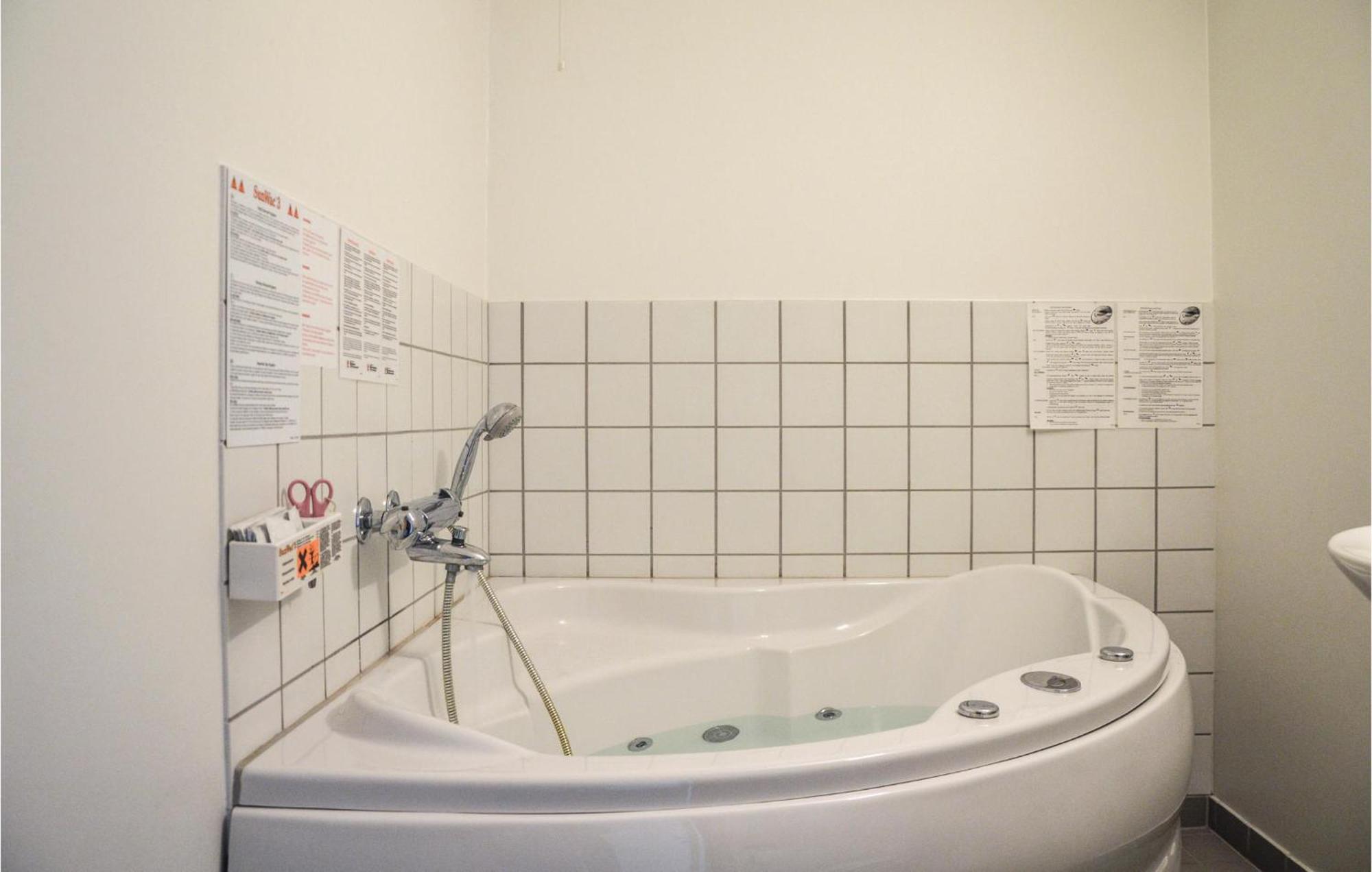 2 Bedroom Gorgeous Home In Hvide Sande Eksteriør bilde